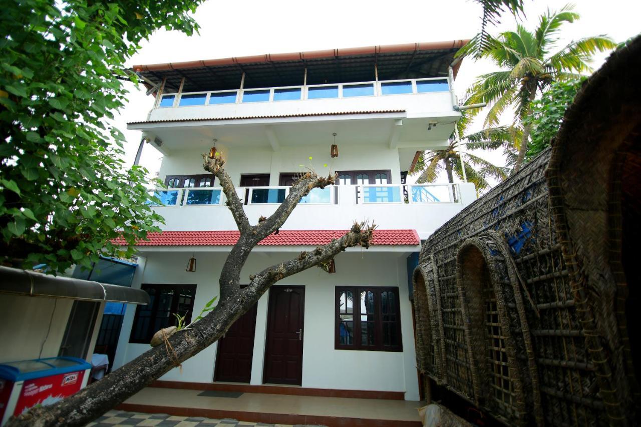 Shalom Beach Residency Alappuzha 外观 照片